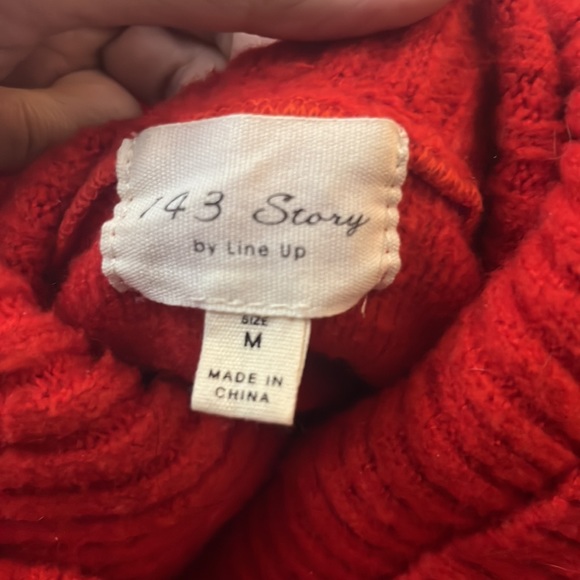143 story by line up Oversized soft sweater turtleneck size medium striped red - Picture 3 of 4